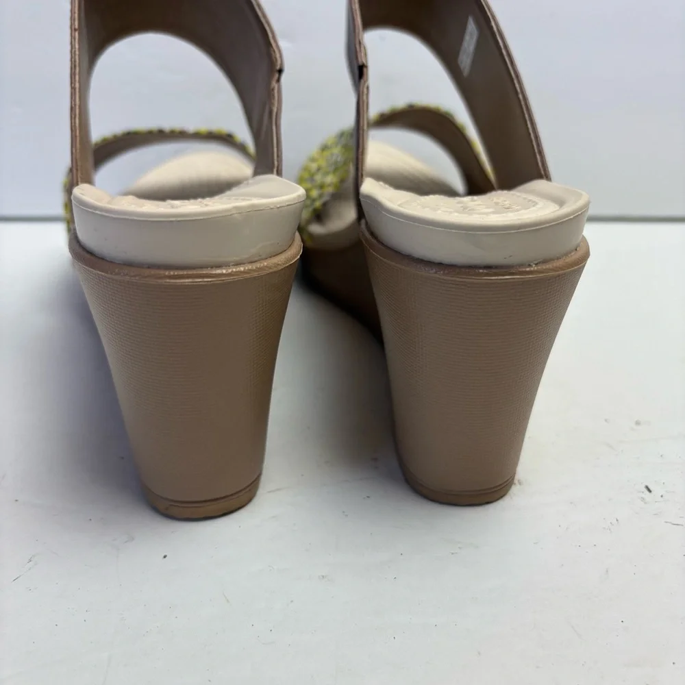 CROCS Leigh II Brown and Yellow Wedge Sandals size 10